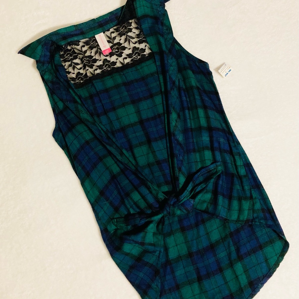 Green& Black tank top